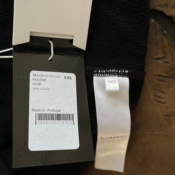 Givenchy: RARE Embroidered 4G Chito Boy Graffiti Bandana Hoodie SS22 - Picture 11 of 13